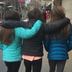 Meet your Posher, Talia